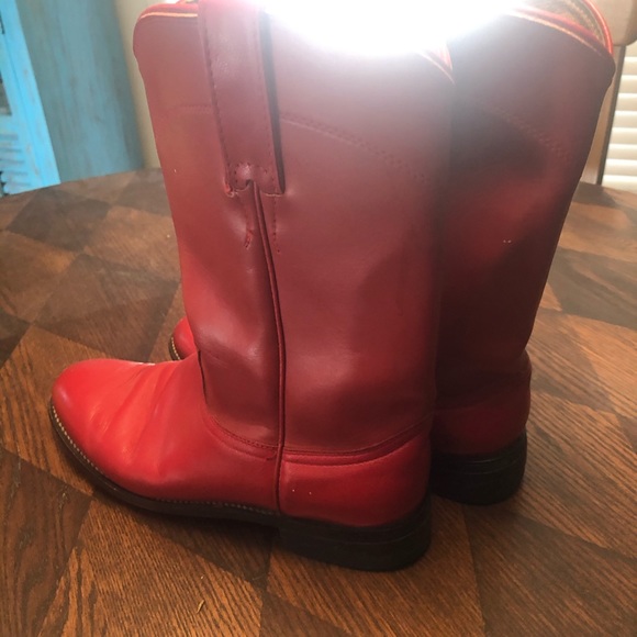 Justin Ropers - Picture 2 of 4